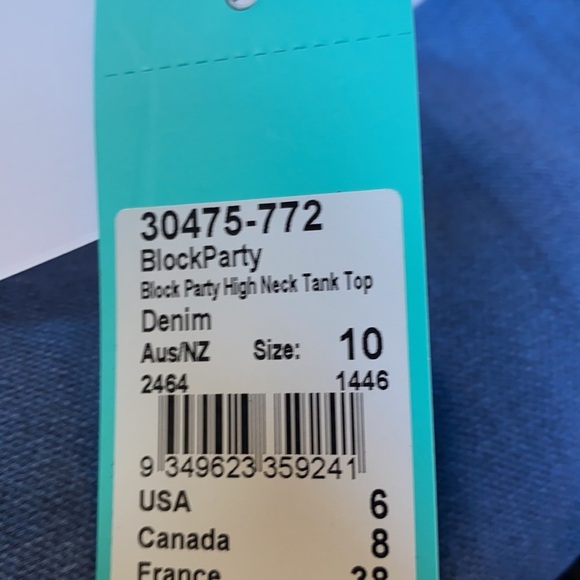 Seafolly block party high neck tank top - Picture 3 of 3